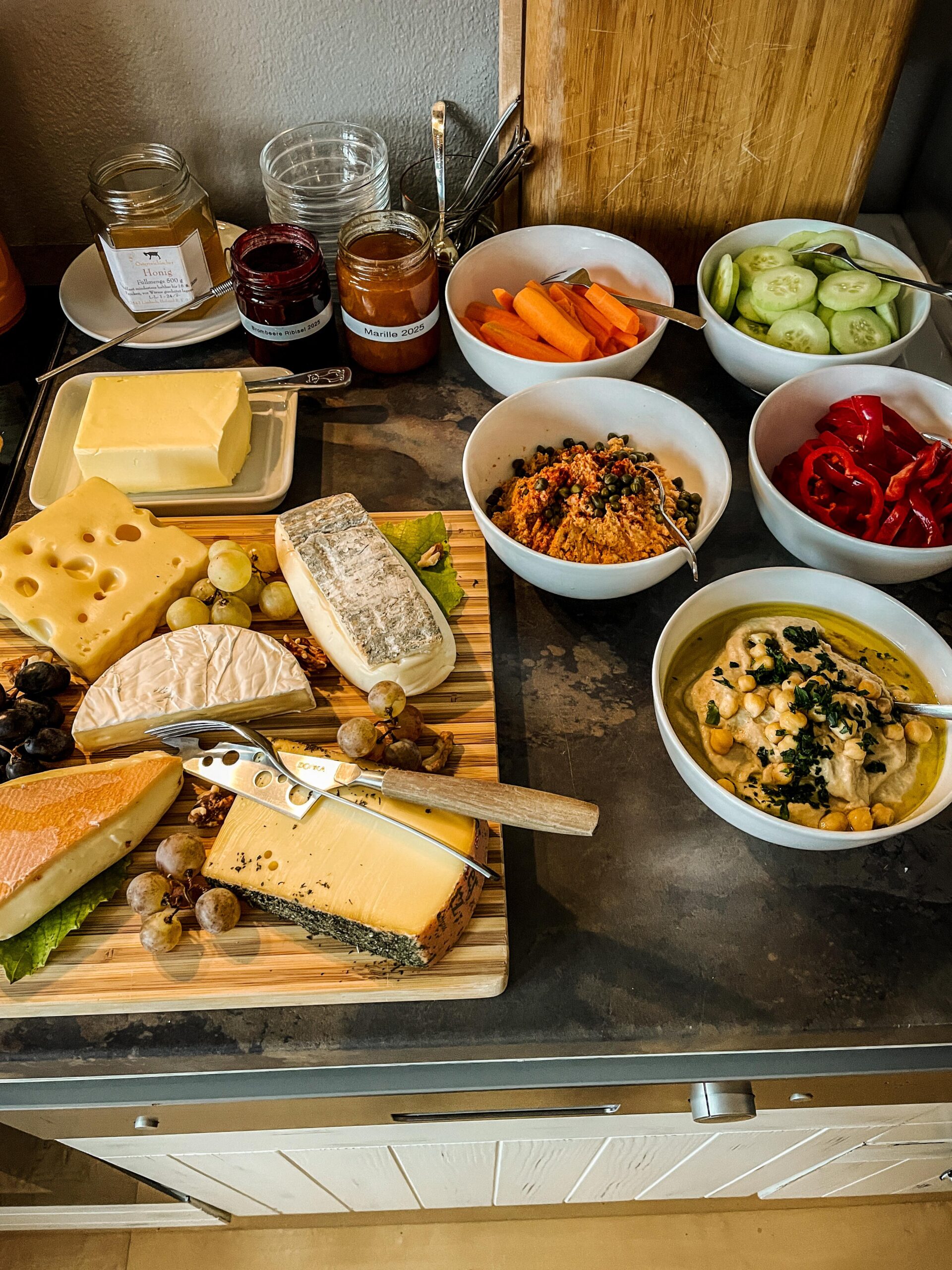 Frühstücksbuffett beim The Power of Slow Retreat